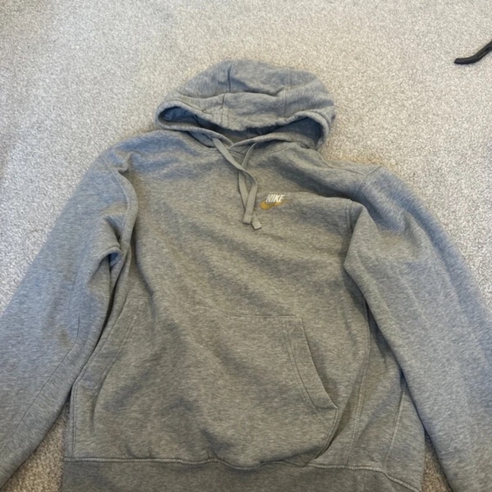 Nike Men's Heather Gray Hoodie